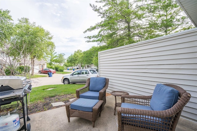150 S Prairie View Dr Unit 601, West Des Moines, IA 50266 - view of patio / terrace