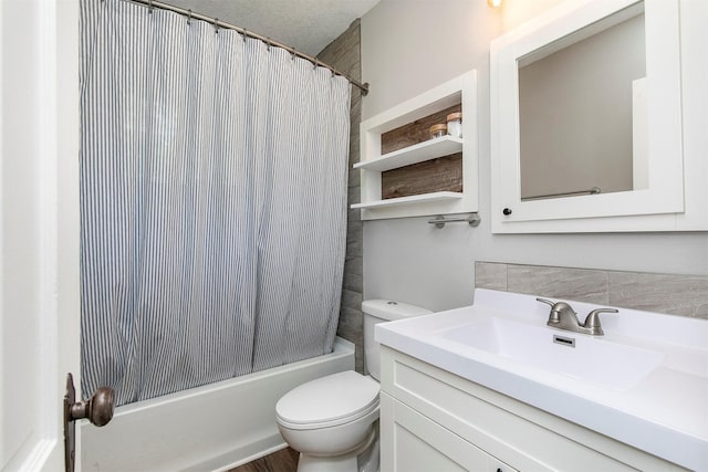 3315 61st St, Des Moines, IA 50322 - bathroom featuring vanity and shower / bath combination with curtain