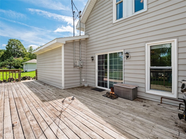 623 N Main St, Stuart, IA 50250 - view of wooden deck