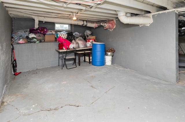 1118 Euclid Ave, Des Moines, IA 50313 - view of basement