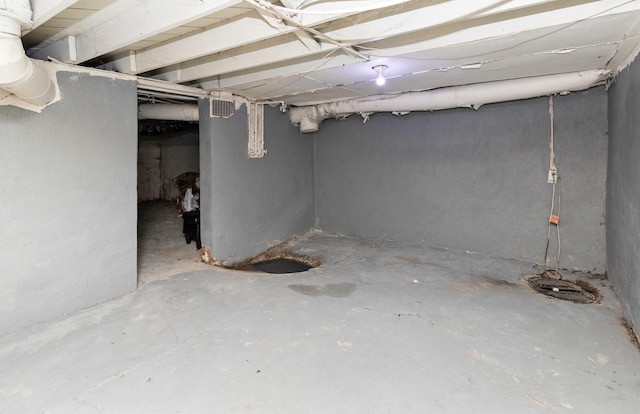 1118 Euclid Ave, Des Moines, IA 50313 - view of unfinished below grade area