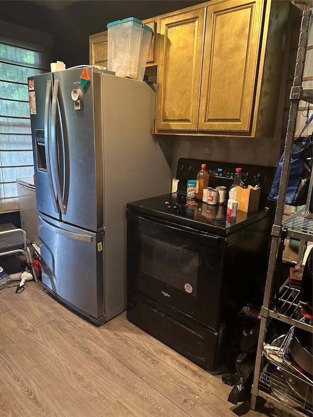 1719 Lyon St, Des Moines, IA 50316 - photo 2