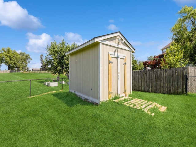 5805 Sterling Trce, Des Moines, IA 50320 - view of shed with a fenced backyard