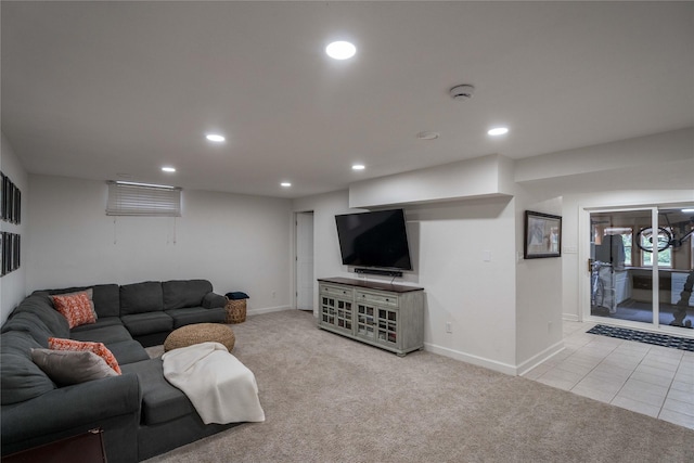 3605 80th St, Urbandale, IA 50322 - carpeted living room featuring recessed lighting and baseboards