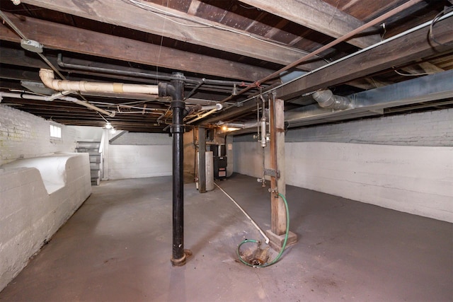 816 Boyd St, Des Moines, IA 50316 - view of basement