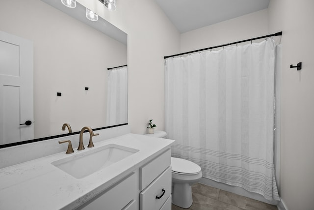 2309 NW 29th St, Ankeny, IA 50023 - full bath featuring toilet and vanity