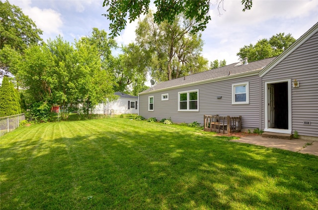 4207 Madison Ave, Des Moines, IA 50310 - view of yard