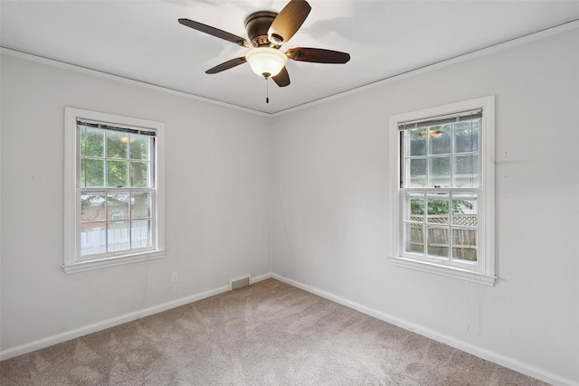 4004 Franklin Ave, Des Moines, IA 50310 - spare room with carpet flooring and ceiling fan