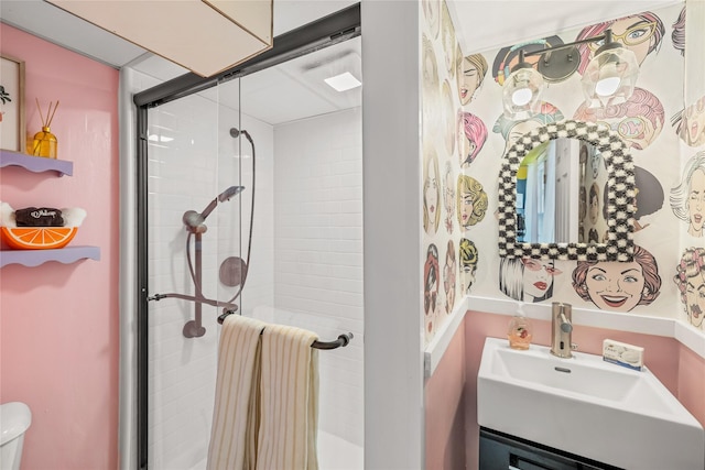1416 Clinton Ave, Des Moines, IA 50313 - full bath featuring a stall shower