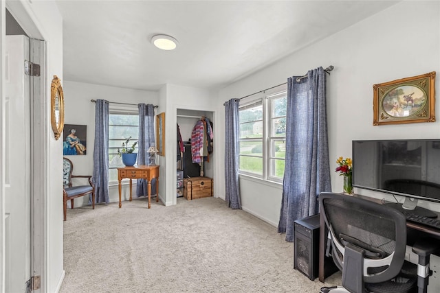1416 Clinton Ave, Des Moines, IA 50313 - carpeted home office with baseboards