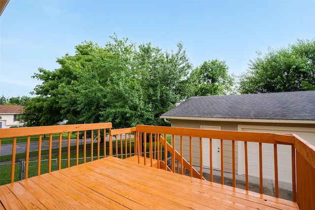 3600 E 42nd Ct, Des Moines, IA 50317 - view of wooden deck