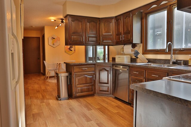 1520 Westwood Dr, Pella, IA 50219 - photo 9