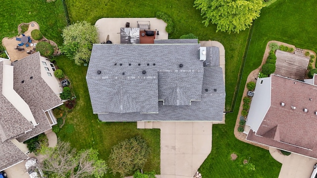 5526 Kensington Cir, Johnston, IA 50131 - drone / aerial view