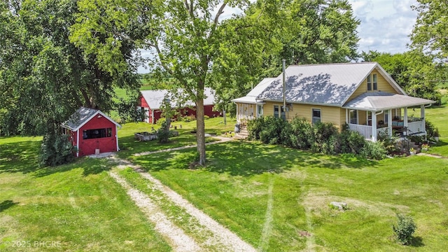 2385 Holliwell Bridge Rd, Winterset, IA 50273