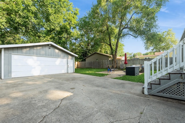 3504 56th St, Des Moines, IA 50310 - view of detached garage
