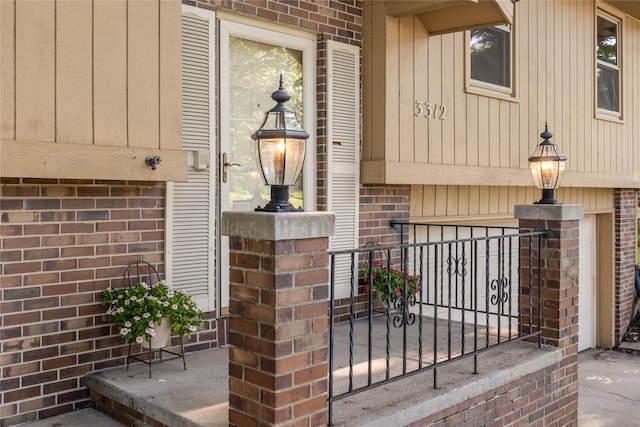 3312 Kinsey Ave, Des Moines, IA 50317 - property entrance with brick siding