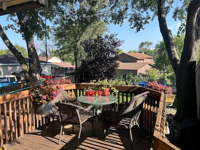 1016 1st St NW, Altoona, IA 50009 - deck featuring outdoor dining area