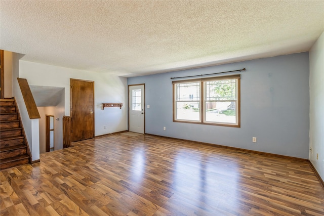 712 NE 9th St, Grimes, IA 50111 - photo 2