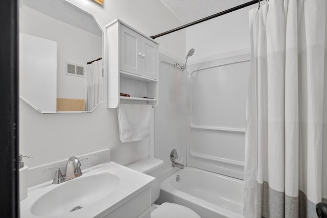 3605 53rd St, Des Moines, IA 50310 - bathroom with shower / tub combo and vanity