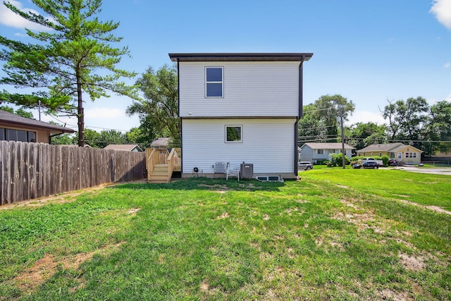 1218 Mccormick St, Des Moines, IA 50316 - rear view of house