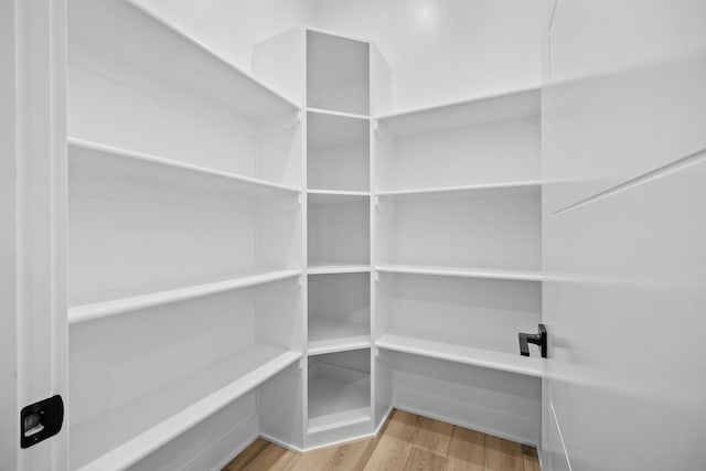 18007 Hammontree Cir, Clive, IA 50325 - photo 8