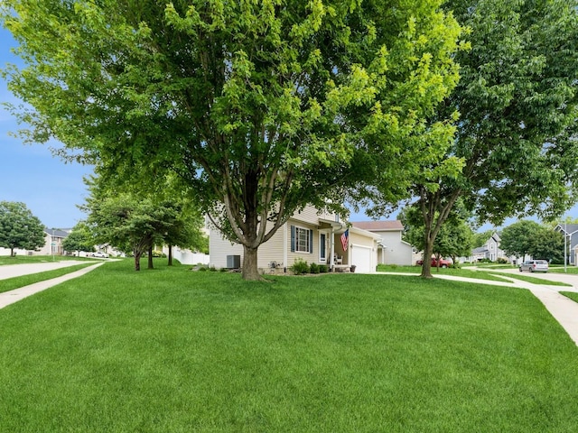 5336 E Kenyon Cir, Des Moines, IA 50320 - photo 5