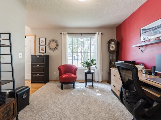5336 E Kenyon Cir, Des Moines, IA 50320 - photo 8