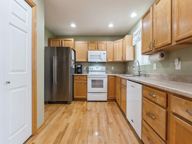 5336 E Kenyon Cir, Des Moines, IA 50320 - photo 9