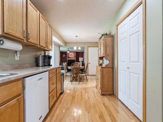 5336 E Kenyon Cir, Des Moines, IA 50320 - photo 12