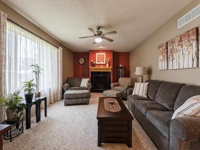 5336 E Kenyon Cir, Des Moines, IA 50320 - photo 15