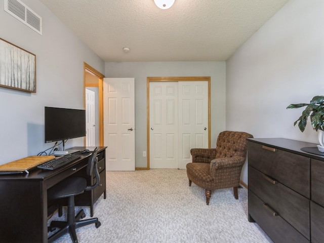 5336 E Kenyon Cir, Des Moines, IA 50320 - photo 24