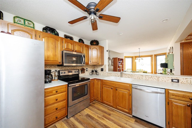 8178 Dellwood Dr, Urbandale, IA 50322 - photo 7
