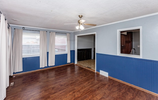 202 11th Ave NW, Altoona, IA 50009 - photo 16