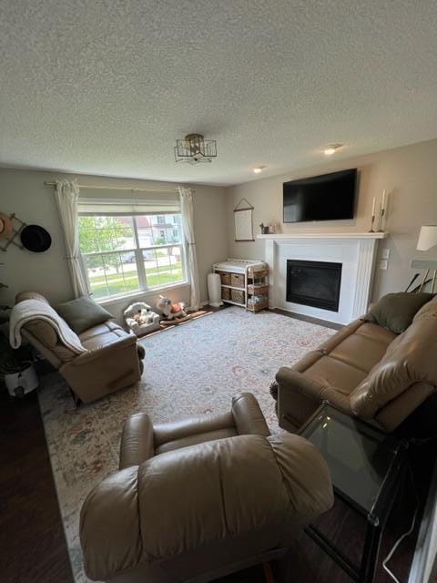 10403 Stonecrest Dr, Johnston, IA 50131 - photo 2