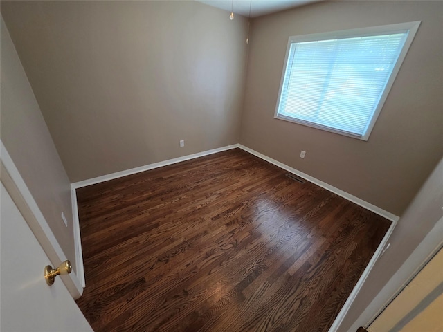 817 E Diehl Ave, Des Moines, IA 50315 - photo 11