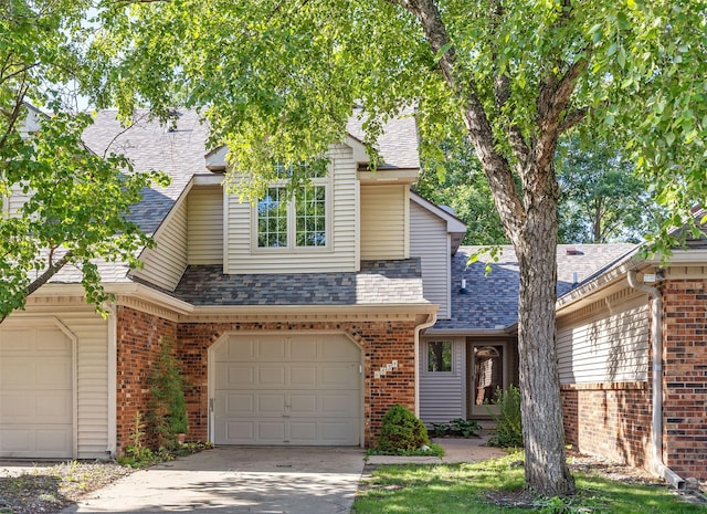 6834 Oakwood Dr, Urbandale, IA 50322 - photo 1