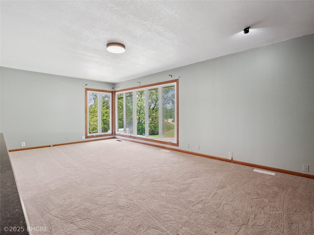 1256 Illinois Dr, Knoxville, IA 50138 - photo 3