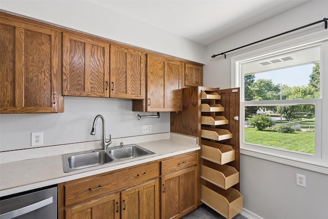 305 Northview Dr, Waukee, IA 50263 - photo 7
