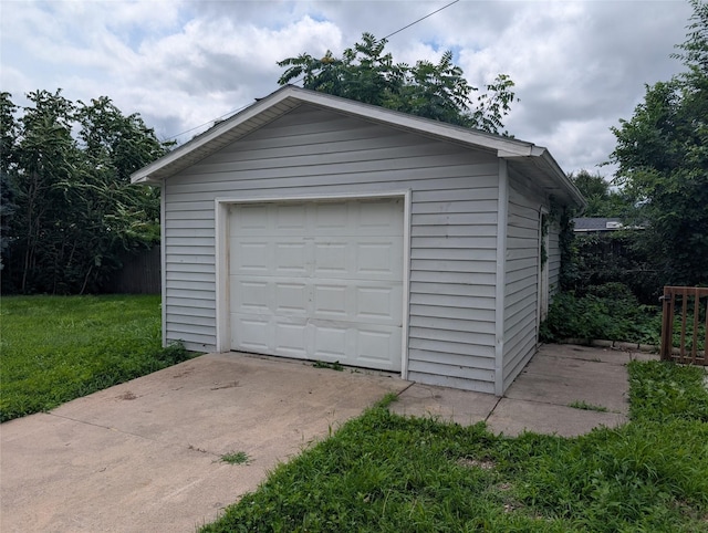2021 Lay St, Des Moines, IA 50317 - photo 2
