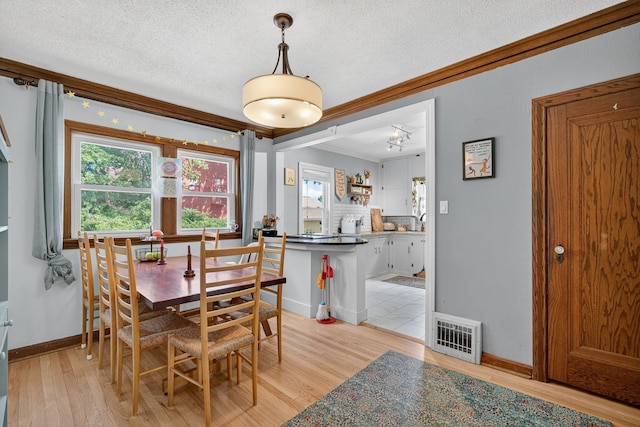 2709 41st Pl, Des Moines, IA 50310 - photo 13