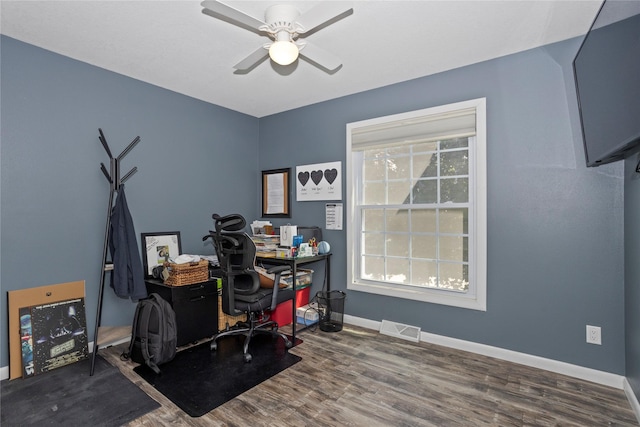 1422 19th St, West Des Moines, IA 50265 - photo 18