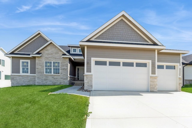 2227 Green Leaf Cir, Norwalk, IA 50211 - photo 1