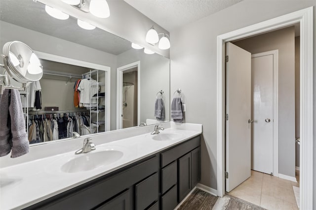 15605 Aurora Ave, Urbandale, IA 50323 - photo 19
