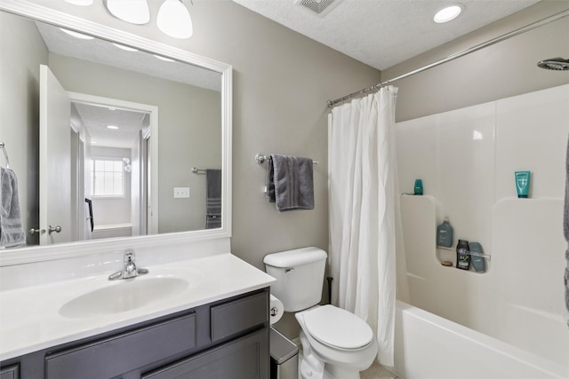 15605 Aurora Ave, Urbandale, IA 50323 - photo 23