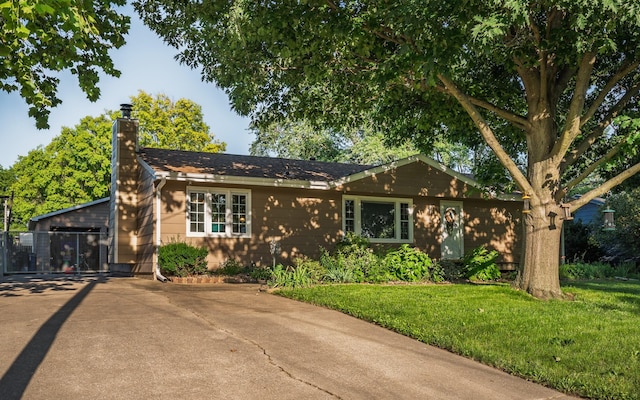 8041 Ridgeview Dr, Des Moines, IA 50320 - photo 1