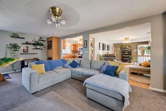 8041 Ridgeview Dr, Des Moines, IA 50320 - photo 4