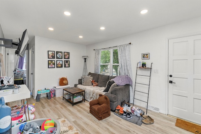 2405 Williams St, Des Moines, IA 50317 - photo 4