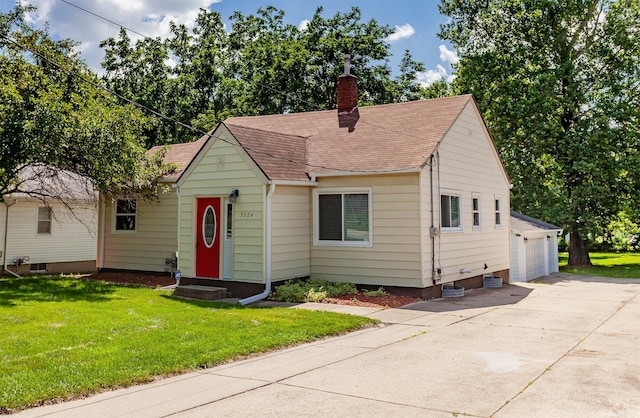 3524 E 38th St, Des Moines, IA 50317 - photo 2