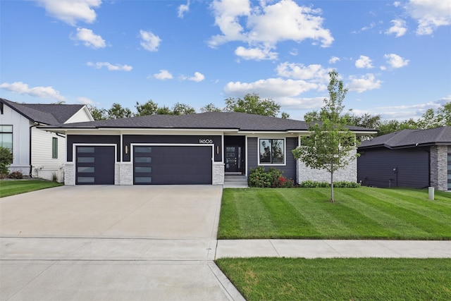 14606 Sutton Dr, Urbandale, IA 50323 - photo 1