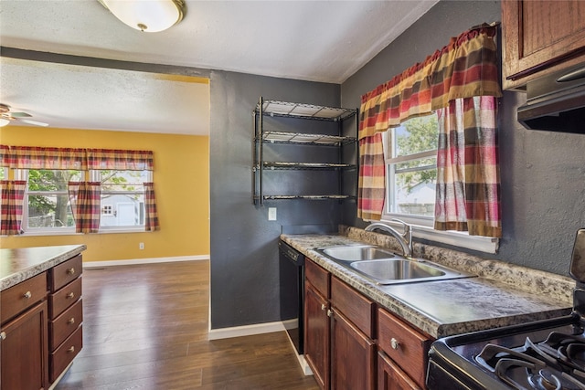 2204 E 40th St, Des Moines, IA 50317 - photo 9